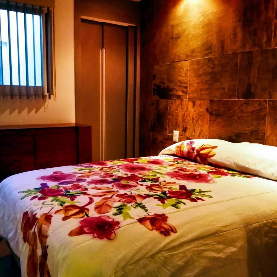 Pule Pule Hostal Boutique Гвадалахара Экстерьер фото